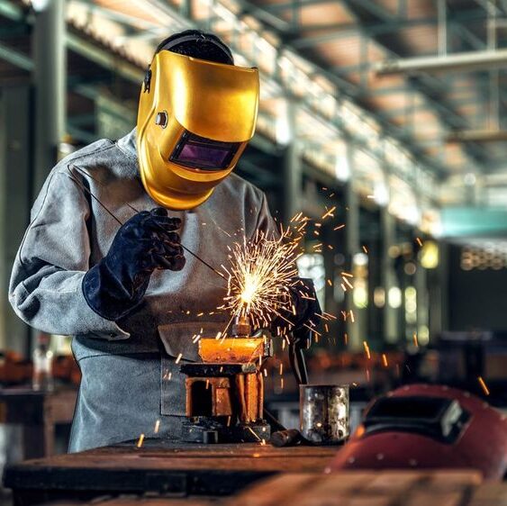 Mega Steel Engineering: Setting the benchmark for metal fabrication companies in London, with state-of-the-art facilities and cutting-edge technologies.